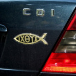 Guerra de pegatinas religiosas en los coches de EEUU