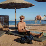 Tiene el mejor trabajo del mundo, pero estuvo a punto de morir (ENG)