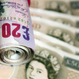 La policía británica detecta que los billetes se contaminan de cocaína a las dos semanas de entrar en circulación