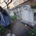 El misterioso admirador de Edgar Allan Poe faltó a su cita (ENG)