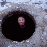 "Dormitan en el subsuelo de la ciudad para mantenerse con vida al menos una noche más"