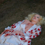 Muñeca hinchable evita el suicidio de su dueño [ENG]