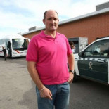 Las niñas agredidas en el bus escolar, invitadas a irse de su instituto