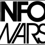 Estrella de Bollywood denuncia que su foto desnudo circuló por Heathrow tras pasar el escáner [ENG]