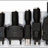 Los fabricantes incumplen su promesa de adoptar un cargador universal en 2010