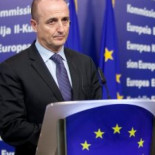 Sebastián: si se introduce la tasa a los buscadores, Internet debe ser más barato