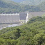 Micheletti empeñó el recurso del agua y hasta las áreas protegidas del país