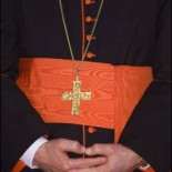 España esconde decenas de casos de pederastia