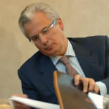 Más de cincuenta organizaciones de derechos humanos defienden a Garzón