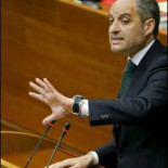 Camps culpa a Zapatero de los altos costes de la visita del Papa a Valencia en 2006