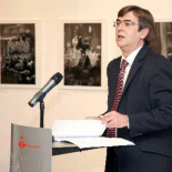 Rajoy elude hablar del sueldo de Matas en el PP tras abandonar la política