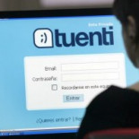 Los institutos podrán expulsar a los alumnos que difundan imágenes ofensivas en Internet