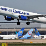 Avión aterriza de emergencia por las cenizas volcánicas tras fallar un motor [eng]