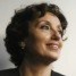 Luz Casal vuelve a tener cáncer de mama y aplaza su gira