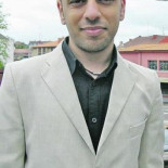 «Tiene más riesgo dar la tarjeta Visa a un camarero que comprar en internet»