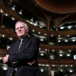 «Todavía cobro 4.000 euros al año por derechos de autor».