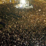 Si mucha gente cree una cosa no significa que ésta sea verdad: la disonancia cognitiva de los grupos