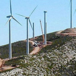 Industria recorta las energías renovables y mantiene la nuclear