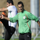 Un jugador de Argelia abofetea a una periodista