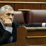 IU propone la creación de una banca pública