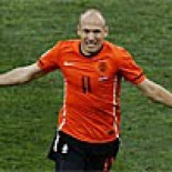 Holanda se mete en cuartos de final al ganar a Eslovaquia por 2-1