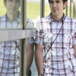 «Con celo, cartón y albal construimos una fuente de luz»