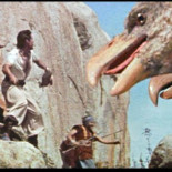 La extraña y gigantesca ave sobre Barcelona