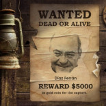 Una trabajadora de Marsans duerme en el escaparate de la sucursal para reclamar el sueldo que le deben