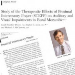 Proponen en una revista científica estadounidense que la oración se considere medicina alternativa