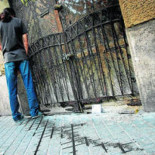 La Policía Local de Almería recauda 4.650 euros de multas por orinar en plena calle