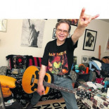 El médico de urgencias que abandonó a los enfermos para ir a un concierto de Iron Maiden