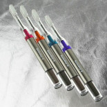 Desarrollan un cepillo de dientes solar que no necesita pasta de dientes