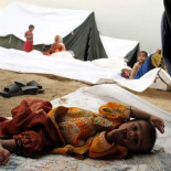 Talibanes atacarán a extranjeros que ayudan a víctimas por inundaciones de Pakistán