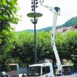 Ahorrar energía en la vía pública apagando el 50 % de las farolas en la madrugada