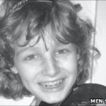 Ryanair obliga a una niña de 12 años a comprar un asiento para su violín al no poder pasarlo como equipaje de mano [ENG]