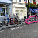 Un aparcabicis para 10 bicis = Un coche