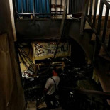 Cinco jóvenes roban un coche, queman un colegio y provocan un incendio forestal