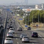 El PSOE pide suprimir el límite de velocidad de 80 Km/hora para conductores noveles
