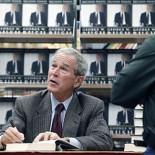 Amnistía Internacional pide procesar a Bush por admitir que ordenó torturas