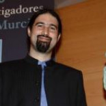 ´Los matemáticos ponemos los raíles para que otros científicos avancen´