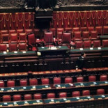 Se tambalea el gobierno italiano