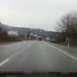 Cómo esquivar un camión en aquaplanning