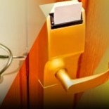 FACUA denuncia al sector eléctrico por incumplir el plan de sustitución de contadores