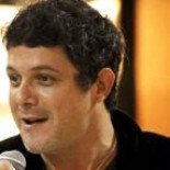 Alejandro Sanz llama fascistas a sus críticos por la ley Sinde
