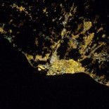 Un astronauta fotografía la Barcelona nocturna con gran detalle