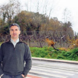 "Siento que estoy timando a los alumnos"