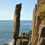 Formaciones rocosas en frágil equilibrio