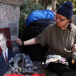 El Gilipollas de la Semana: en huelga de hambre para exigir invitación a la boda del príncipe Guillermo