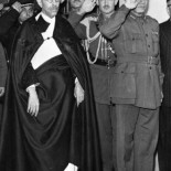 La monarquía expulsada por Gadafi se prepara para reclamar el trono