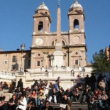 Una estudiante catalana fingió ser violada en Roma para cubrir un juego erótico